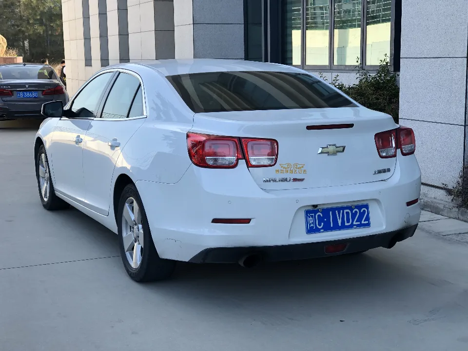 Engil: Chevrolet Malibu 2016